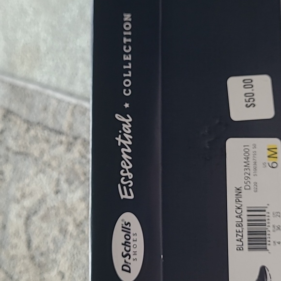 NWT ESSENTIAL COLLECTION DR. SCHOLL'S SHOES - Picture 5 of 6
